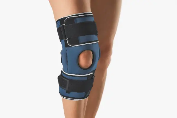 Полужесткий ортез на коленный сустав Bort Medical Generation, размер XXL, полностью раскрываемый бандаж на колено, наколенник ортопедический